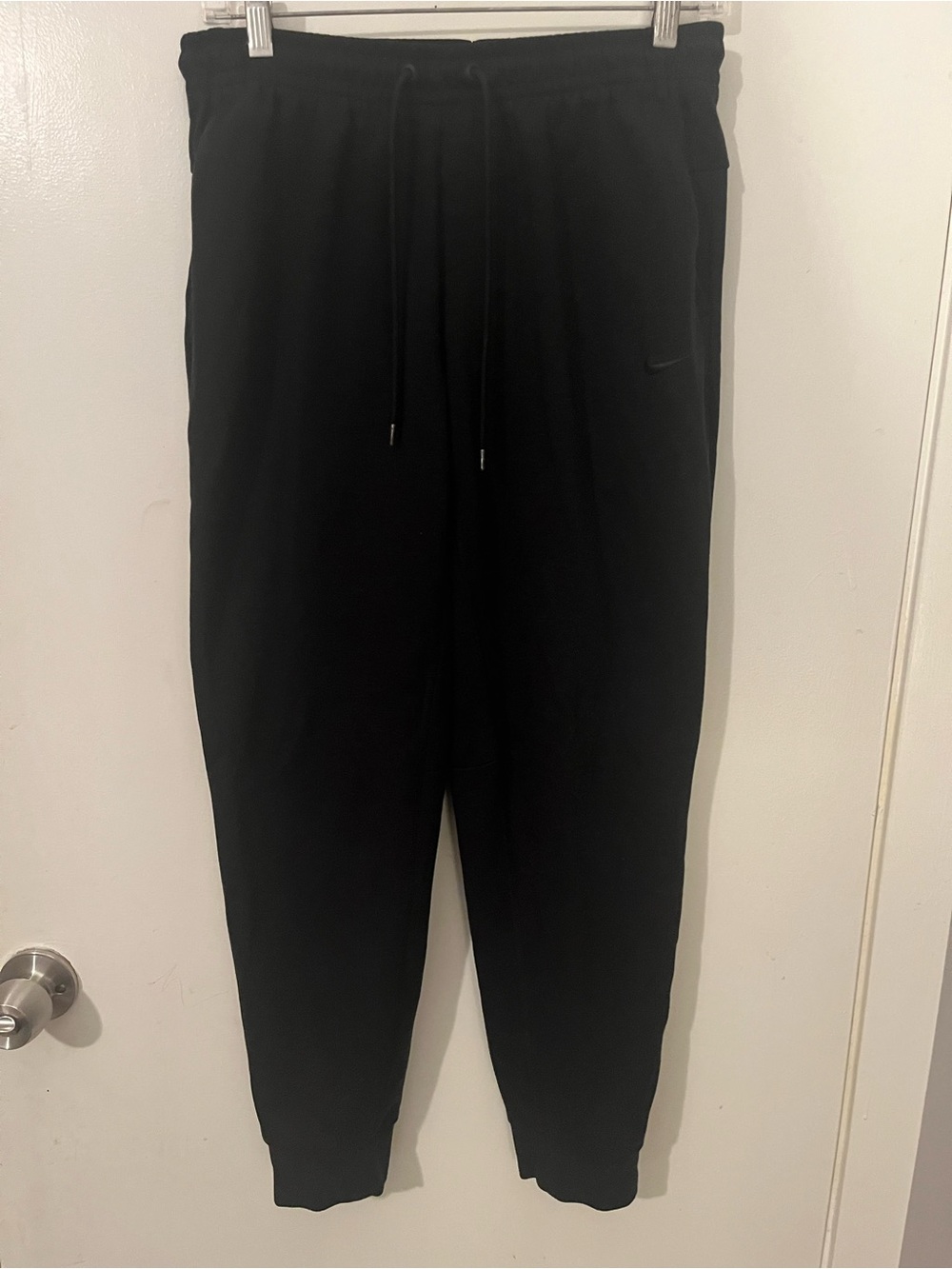 Nike Dri-FIT Men's Black Jogger Pants S Drawstring Elastic Waist Tapered
